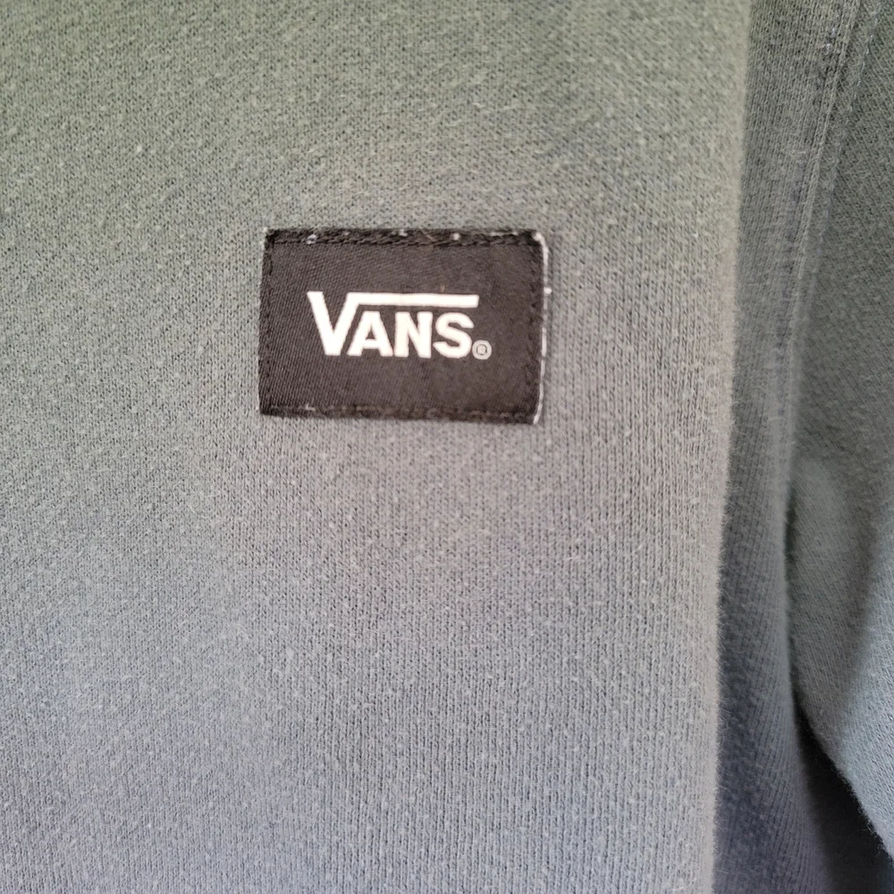 Vans Youth Large Blue/Green Ombre Gradient Kangaroo Pocket Pullover Hoodie
